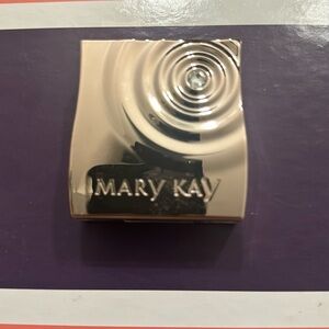 Mary Kay Rosegold, six eyeshadow compact